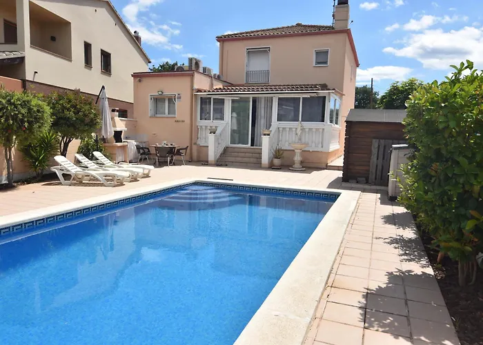RNET - Collsacabra Villa con piscina privada
